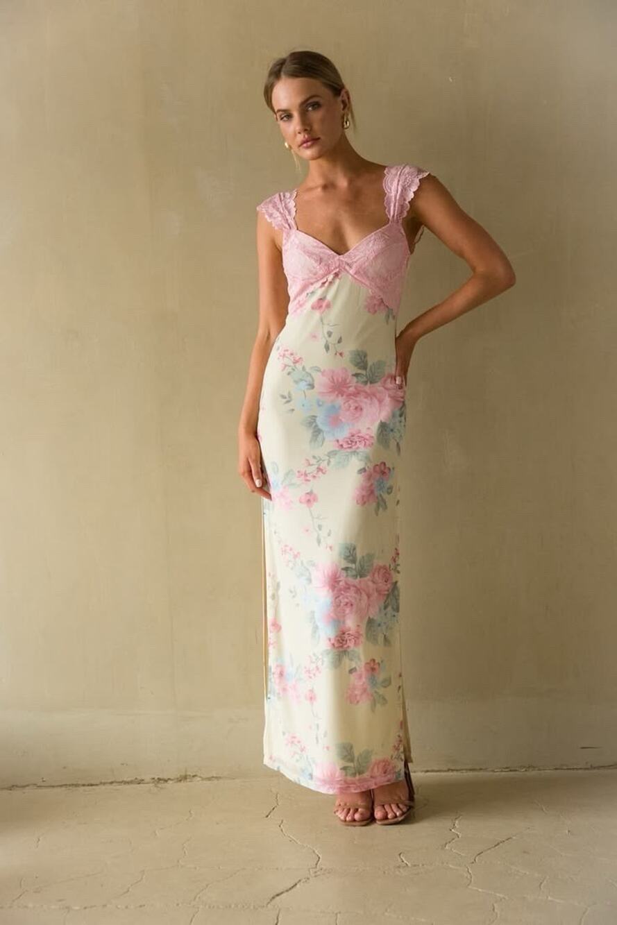 Blue Blush the Garden Party Chic Lace Floral Maxi Dress Yellow M